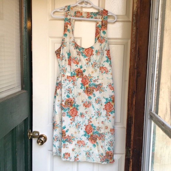 EUC Delicate/Vintage look sun dress - Picture 1 of 7